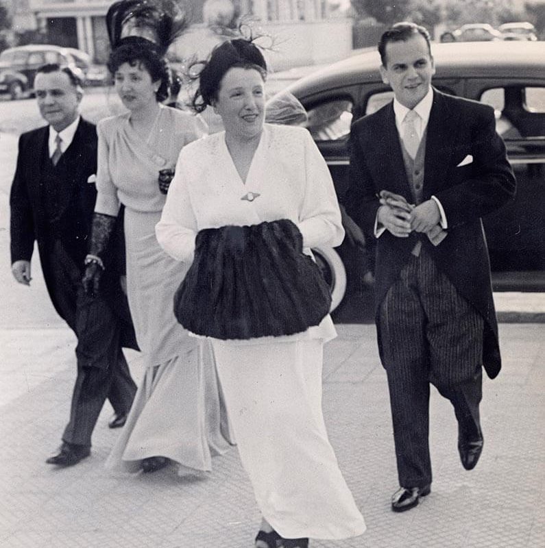 Matrimonio-de-Raul-Davanzo-y-Letizia-Garbacco-en-Parroquia-Nuestra-Senora-de-Los-angeles-1947